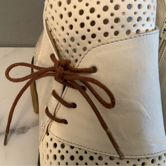 Casta Ravva Cream Mesh Leather Light Weight Size 38 - Picture 5 of 11